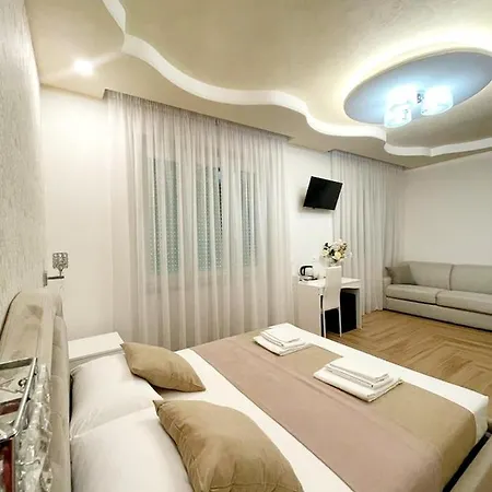 Guest house Elvi 2 *